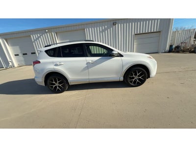 2016 Toyota RAV4 SE