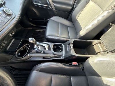 2016 Toyota RAV4 SE