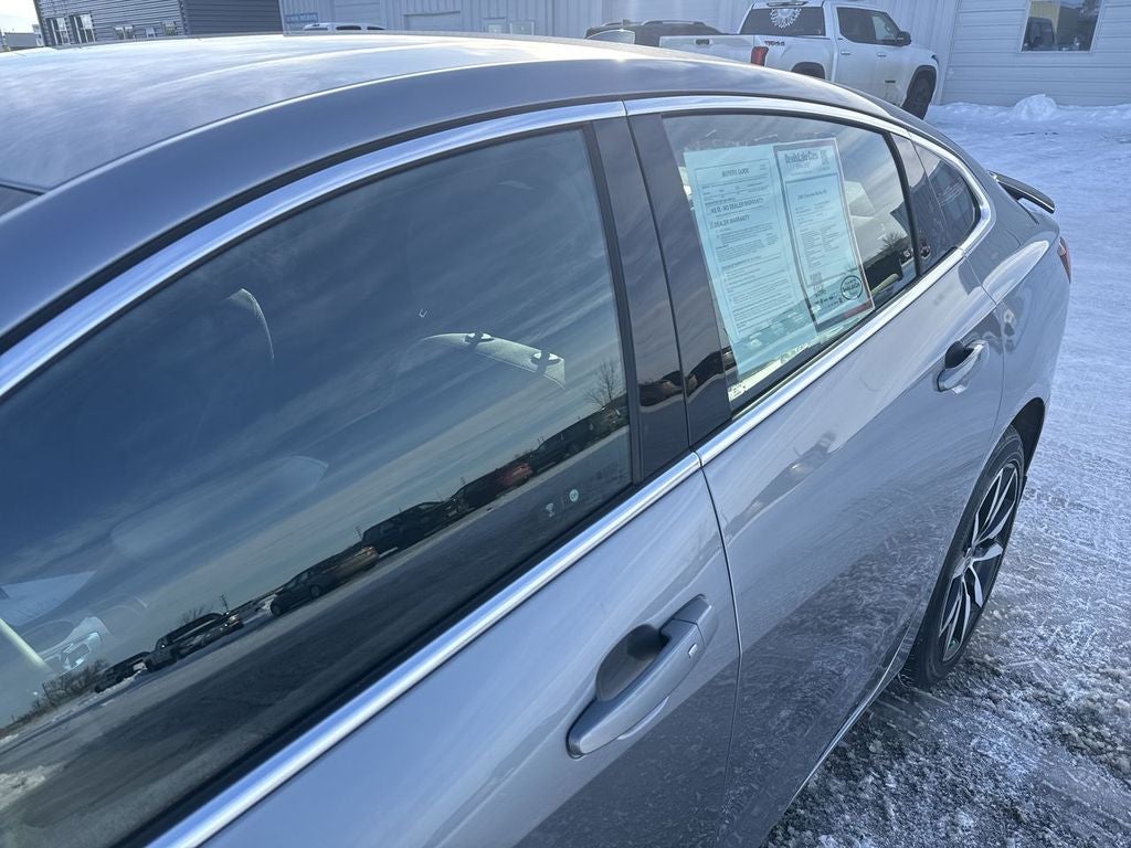 2025 Chevrolet Malibu RS