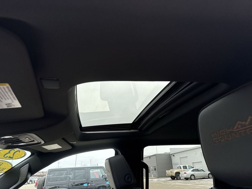 2023 Chevrolet Silverado 1500 High Country