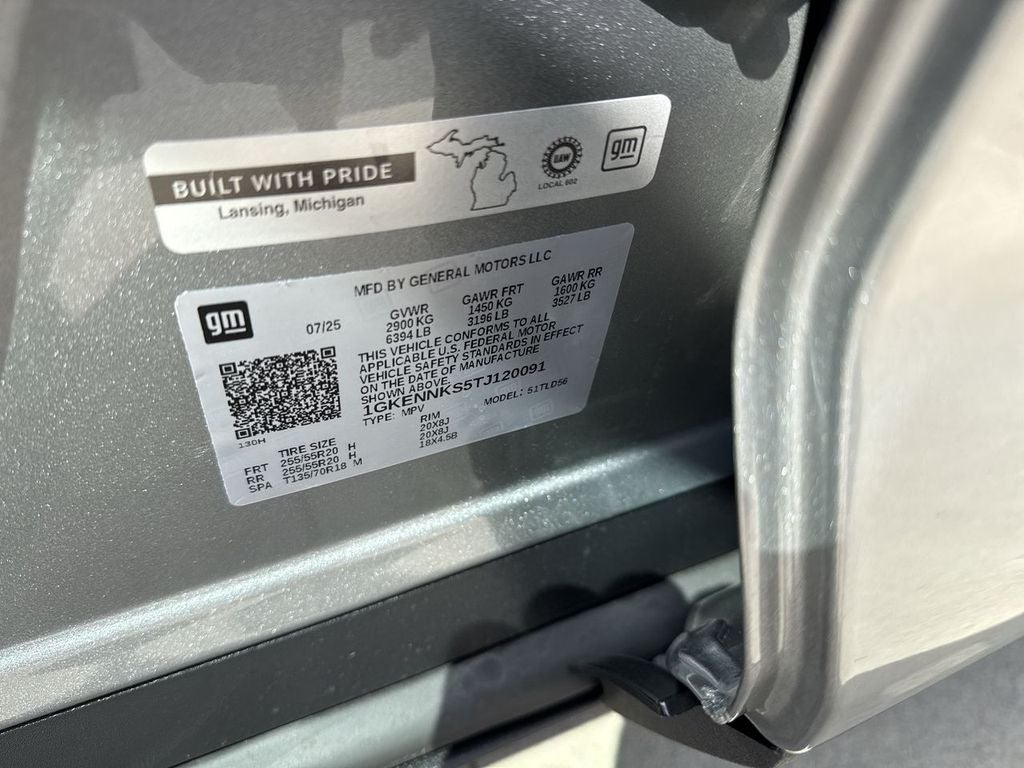 2026 GMC Acadia Elevation