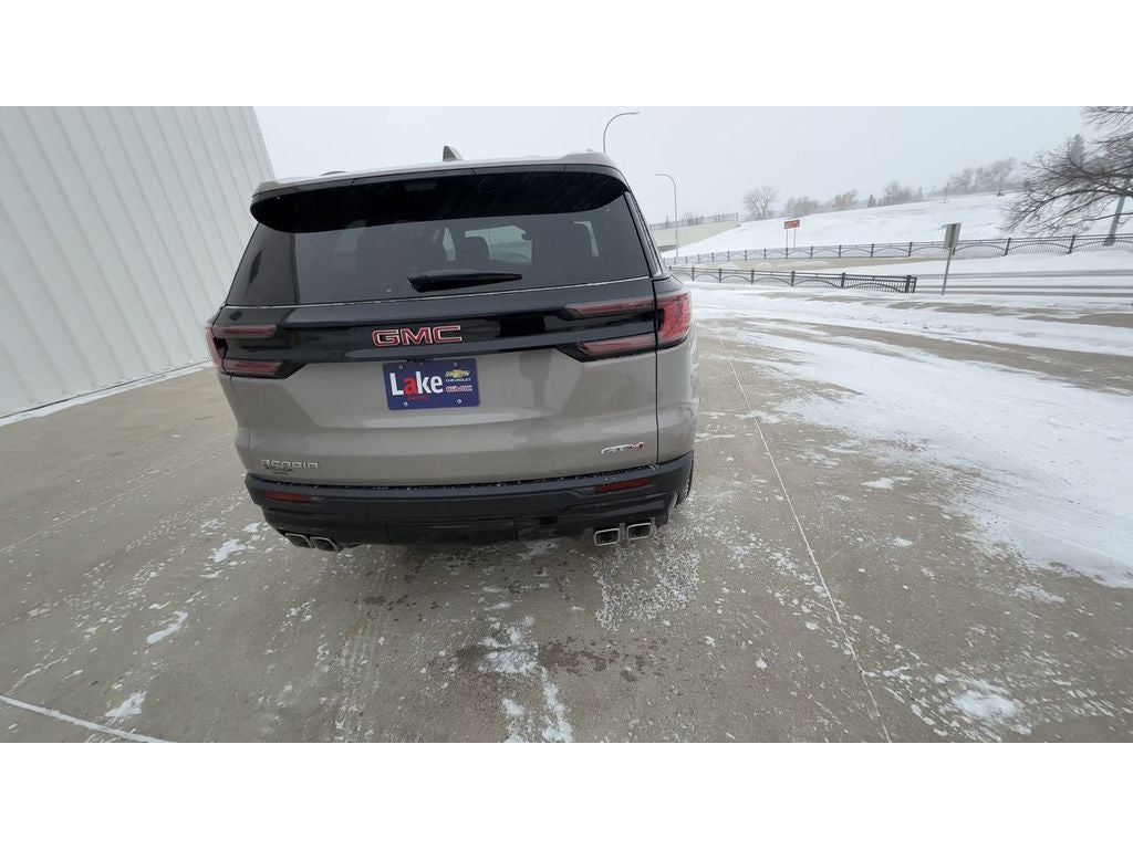2026 GMC Acadia AT4
