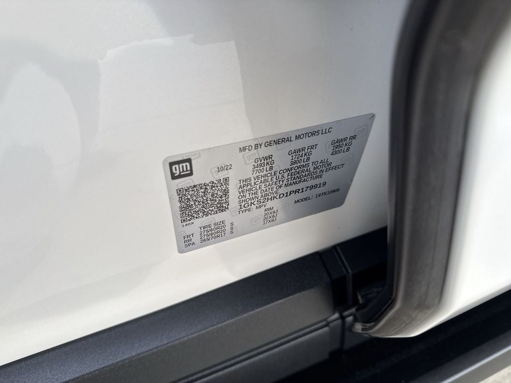 2023 GMC Yukon XL AT4