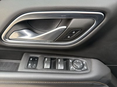 2023 GMC Yukon XL AT4