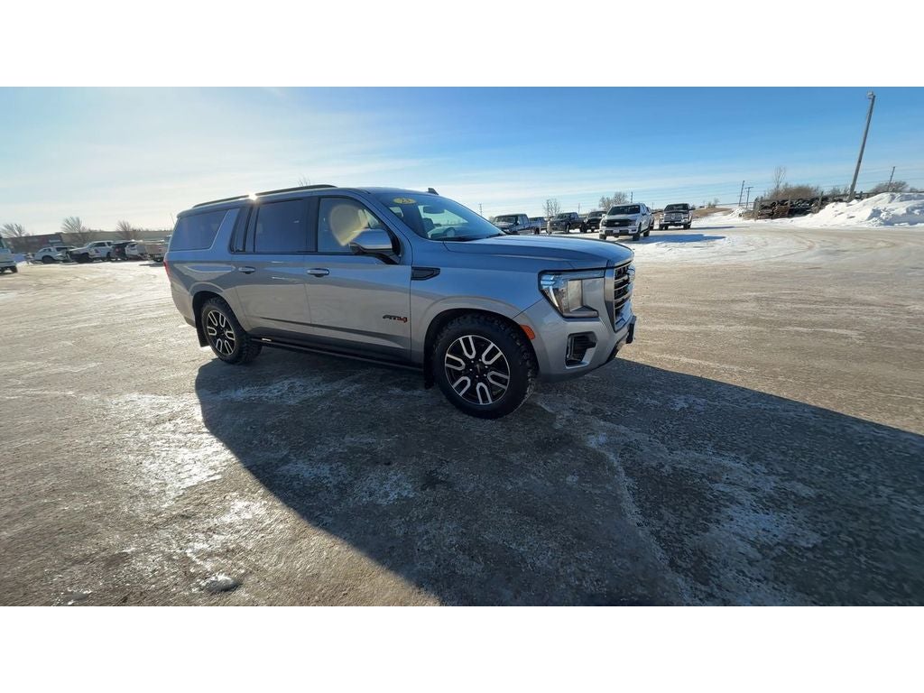 2023 GMC Yukon XL AT4