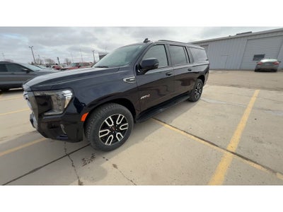 2021 GMC Yukon XL AT4