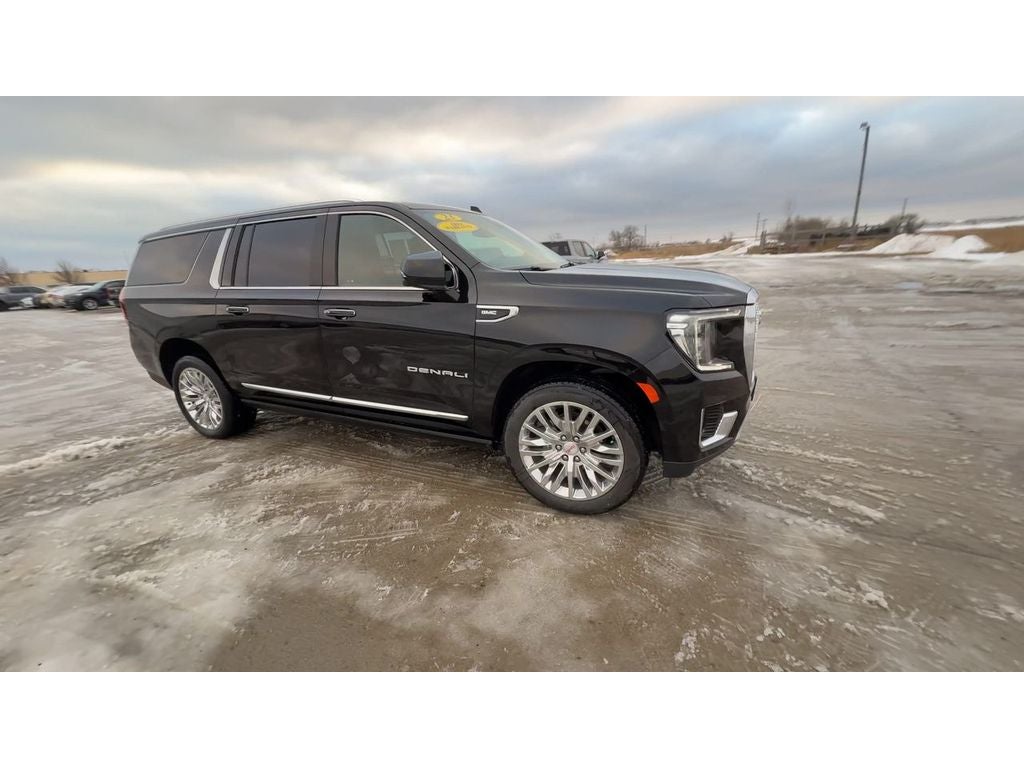 2023 GMC Yukon XL Denali