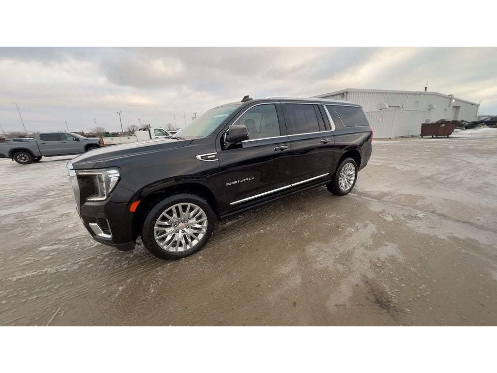 2023 GMC Yukon XL Denali