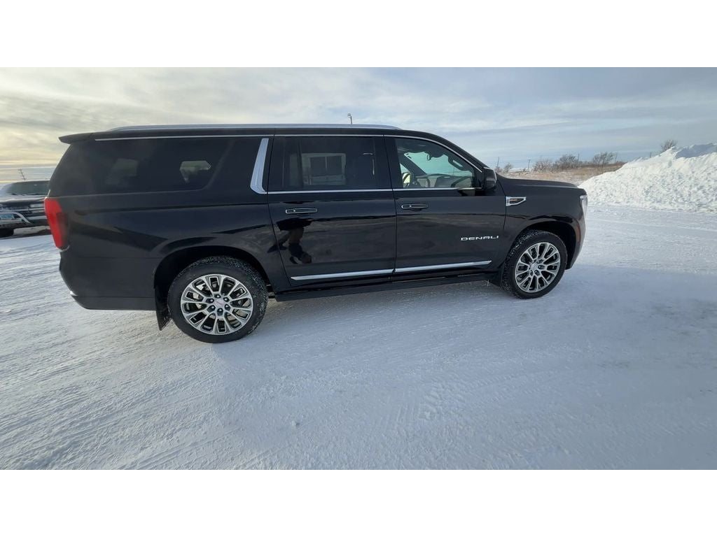 2025 GMC Yukon XL Denali