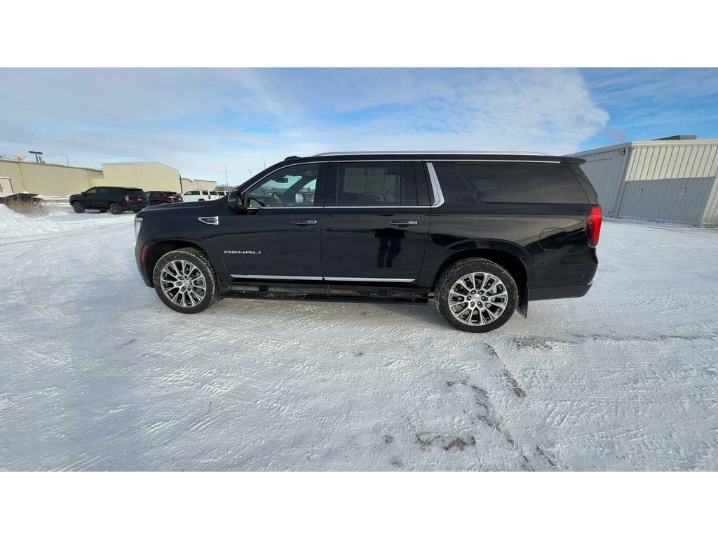 2025 GMC Yukon XL Denali