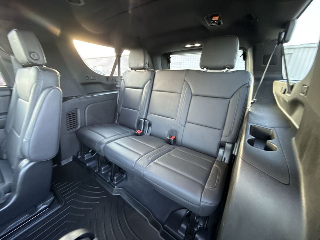 2022 Chevrolet Suburban LT