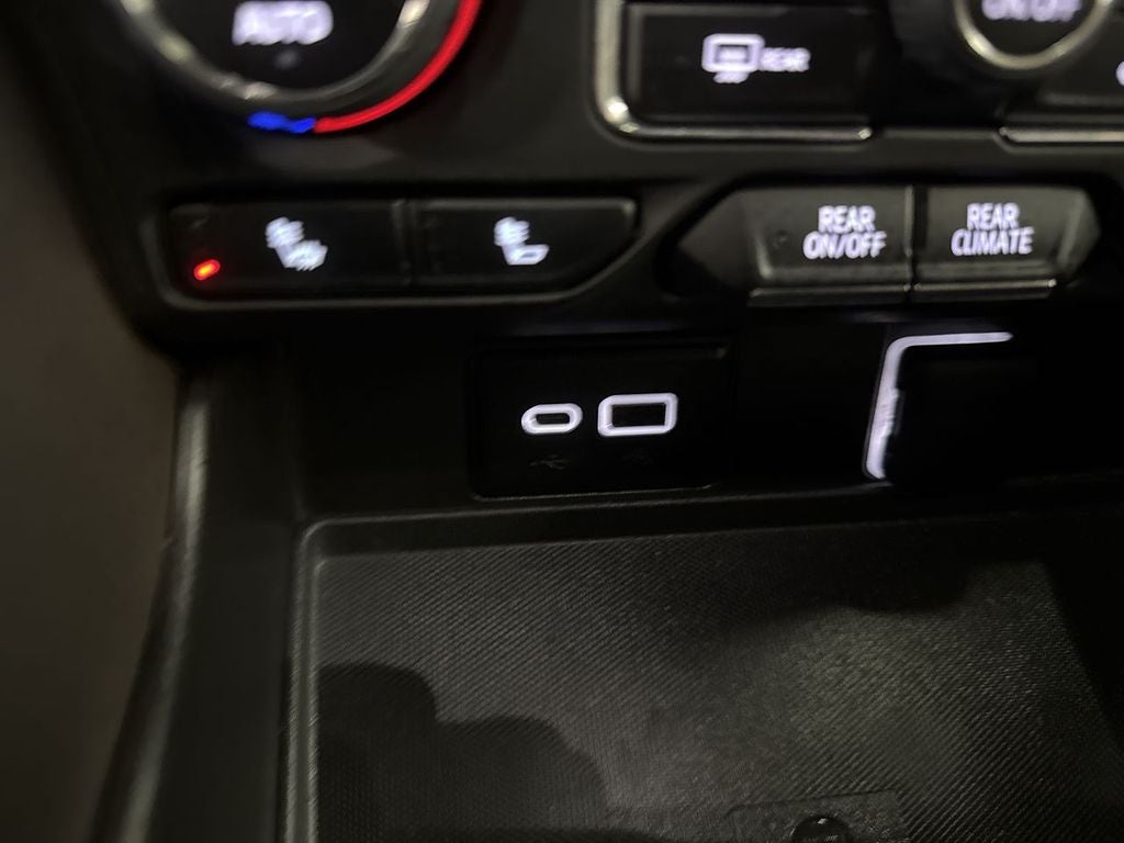 2023 Chevrolet Suburban Z71