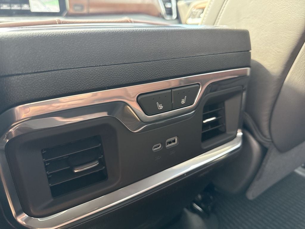 2025 GMC Sierra 3500 HD Denali Ultimate