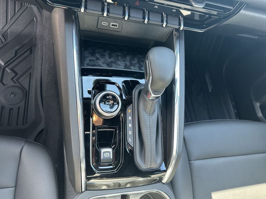 2025 GMC Canyon Elevation