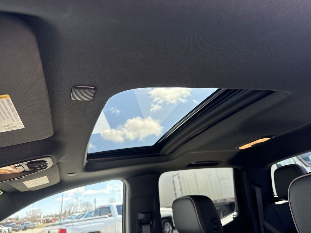 2024 GMC Canyon Denali