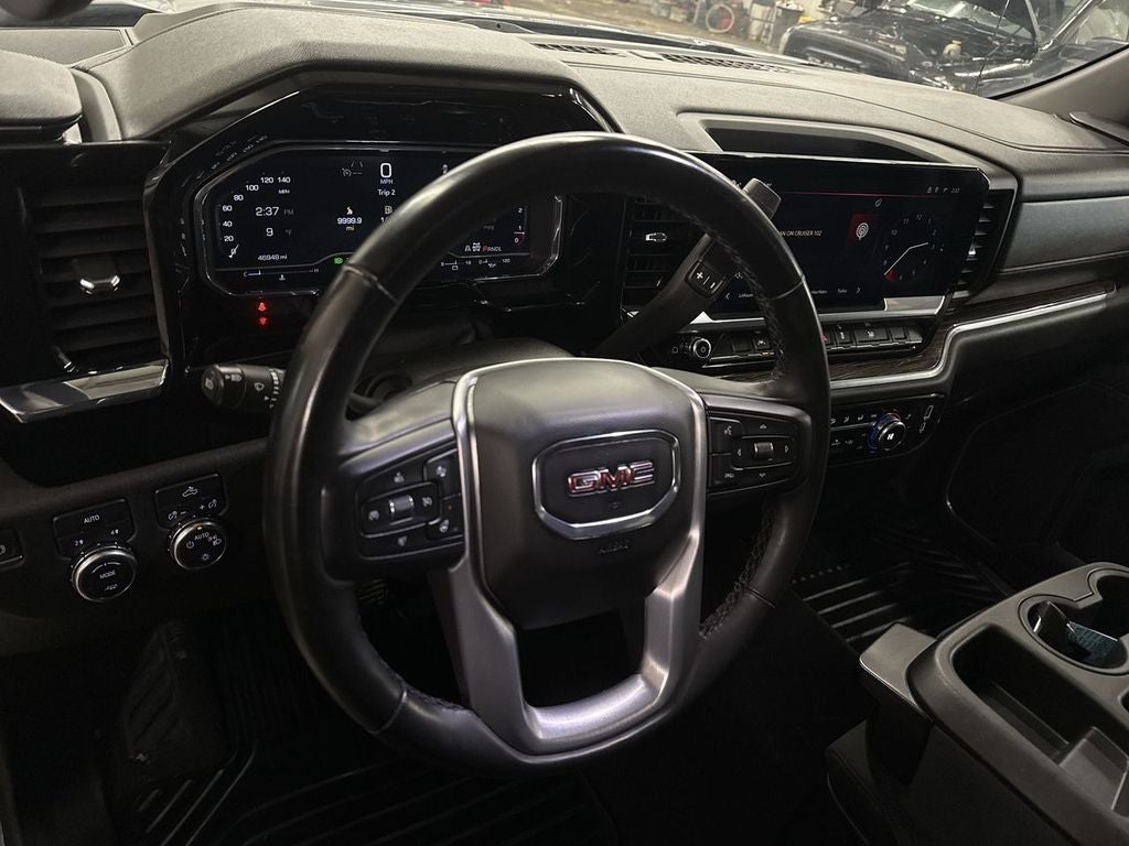 2024 GMC Sierra 1500 SLE