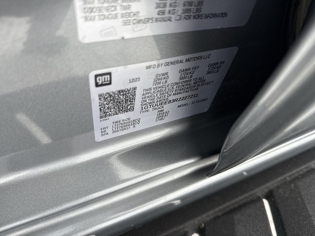 2024 GMC Sierra 1500 AT4