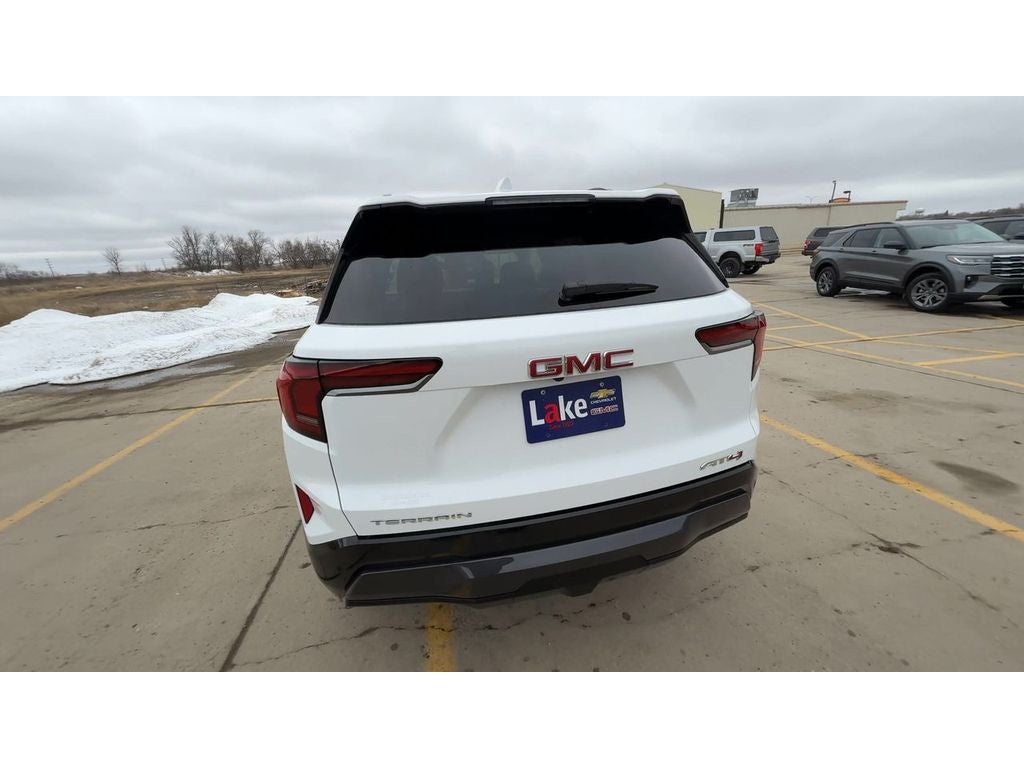 2026 GMC Terrain AT4
