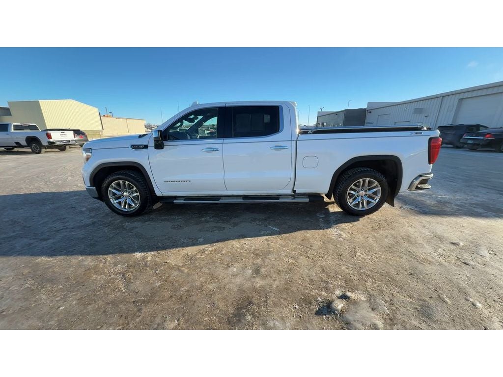 2021 GMC Sierra 1500 SLT