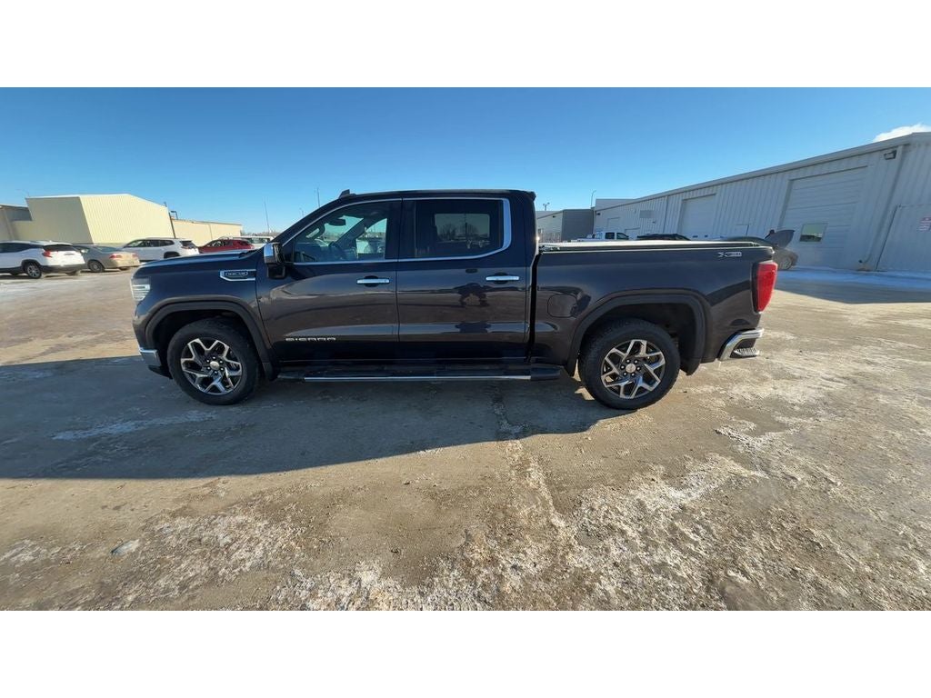 2023 GMC Sierra 1500 SLT