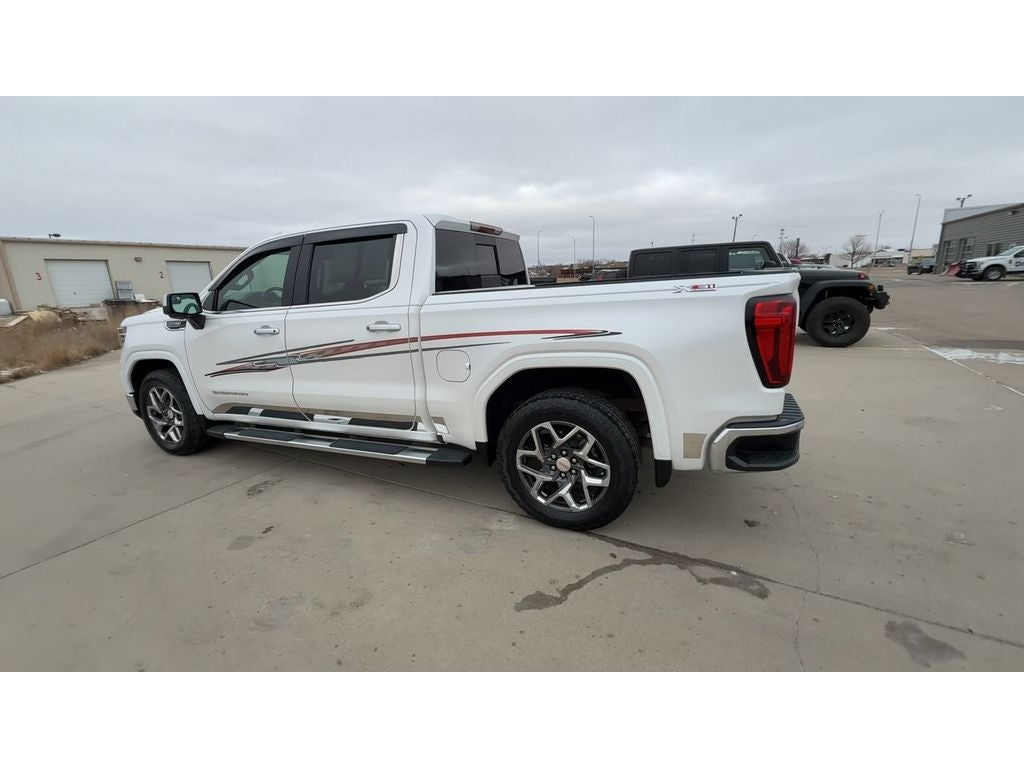 2023 GMC Sierra 1500 SLT