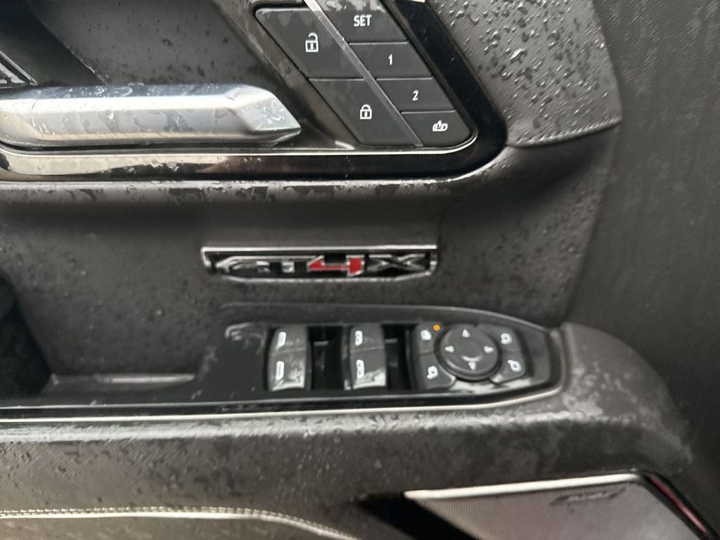 2023 GMC Sierra 1500 AT4X