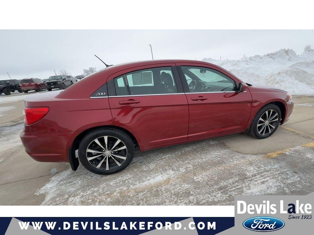 2012 Chrysler 200 Touring