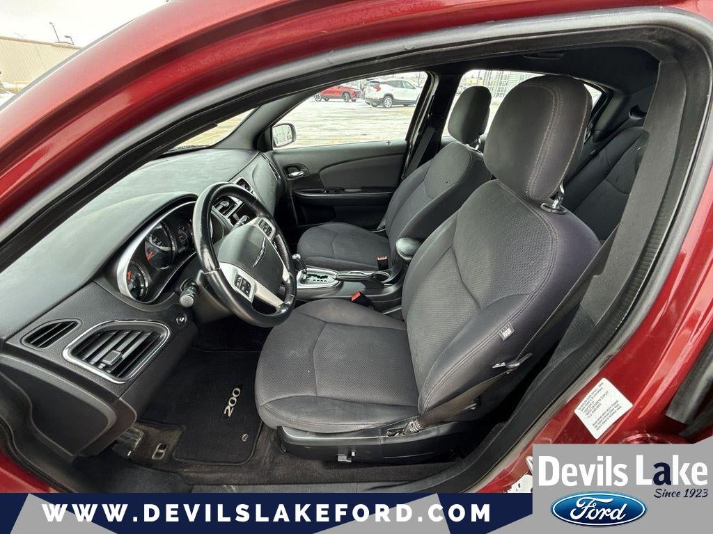 2012 Chrysler 200 Touring