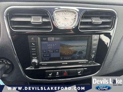 2012 Chrysler 200 Touring