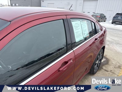 2012 Chrysler 200 Touring