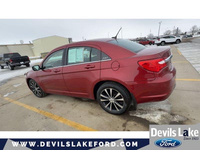 2012 Chrysler 200 Touring