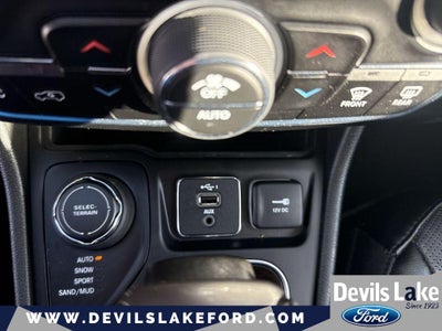 2023 Jeep Cherokee Altitude Lux 4x4