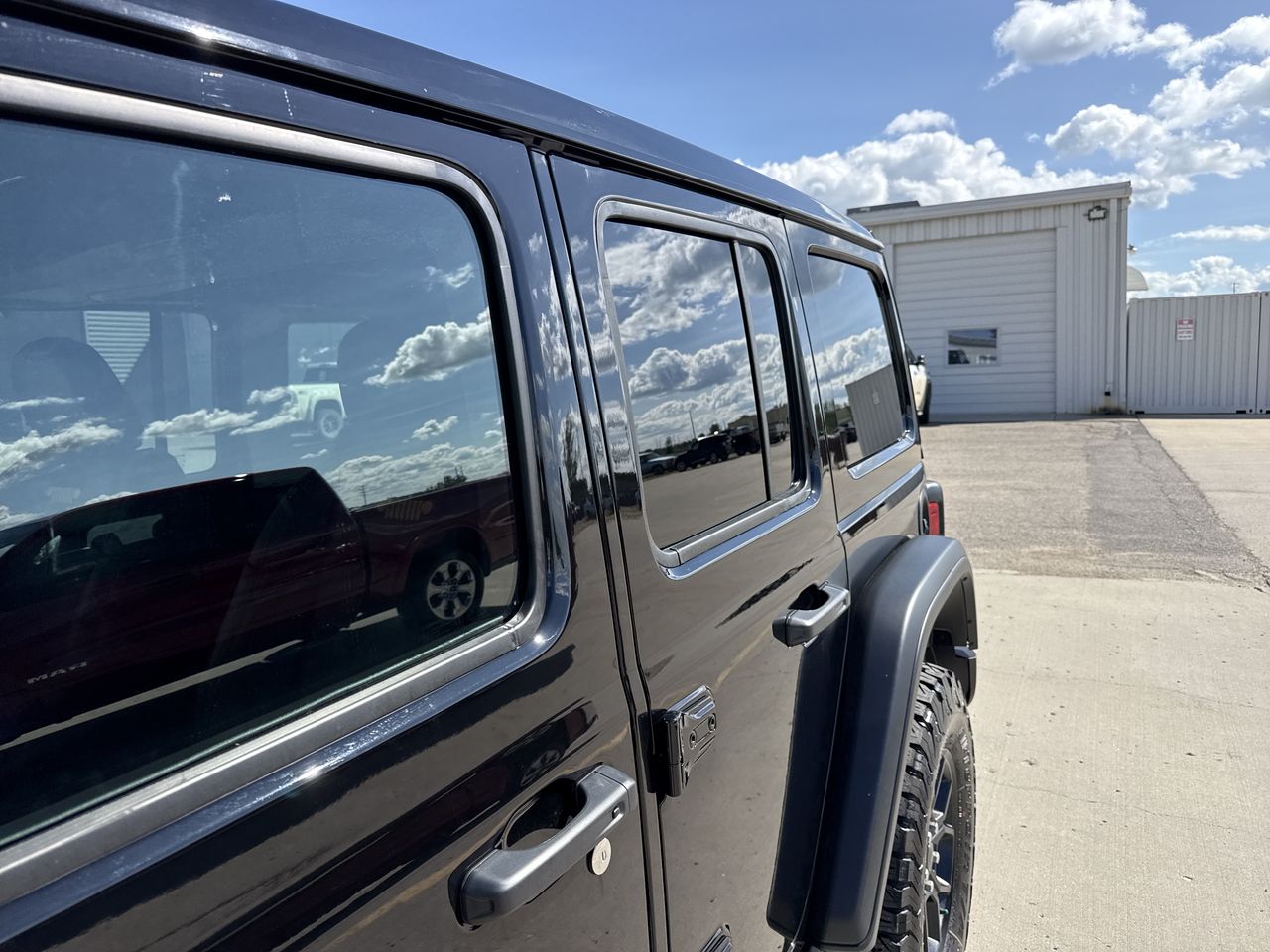 2027 Jeep Wrangler WRANGLER 4-DOOR WILLYS