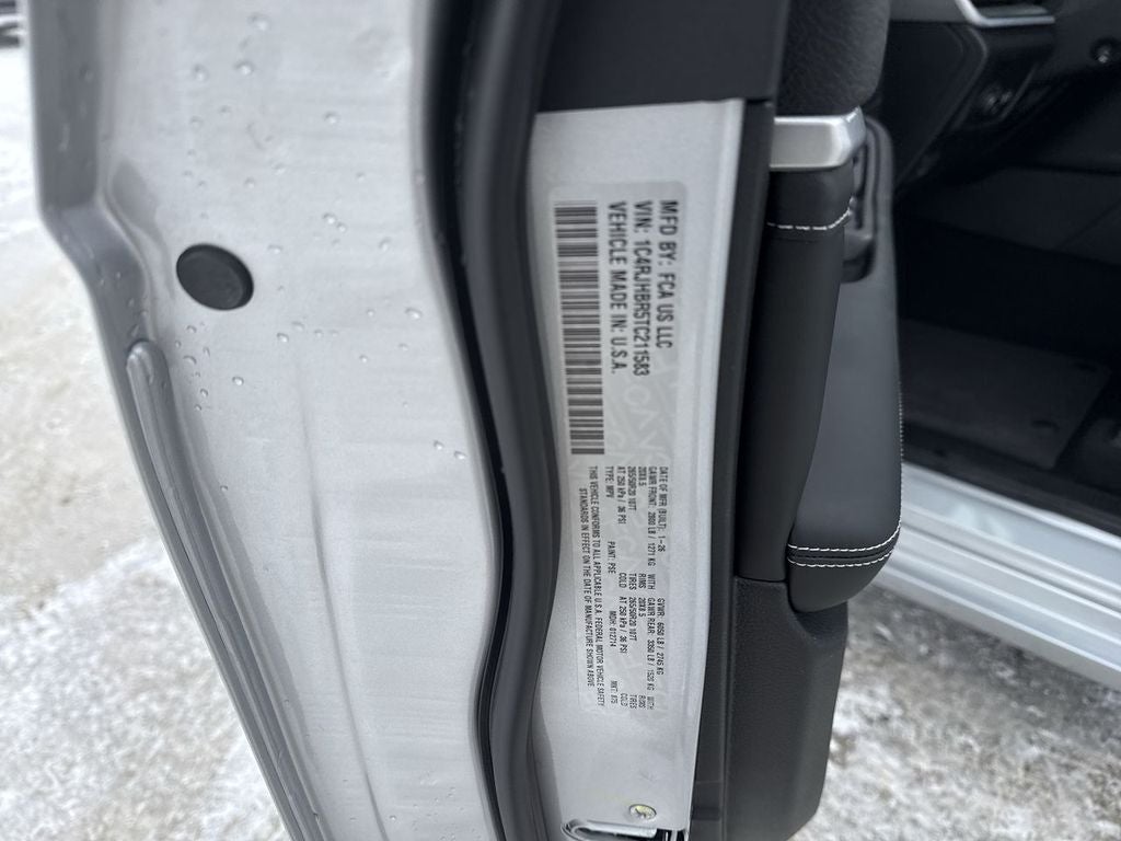 2026 Jeep Grand Cherokee GRAND CHEROKEE LIMITED RESERVE 4X4