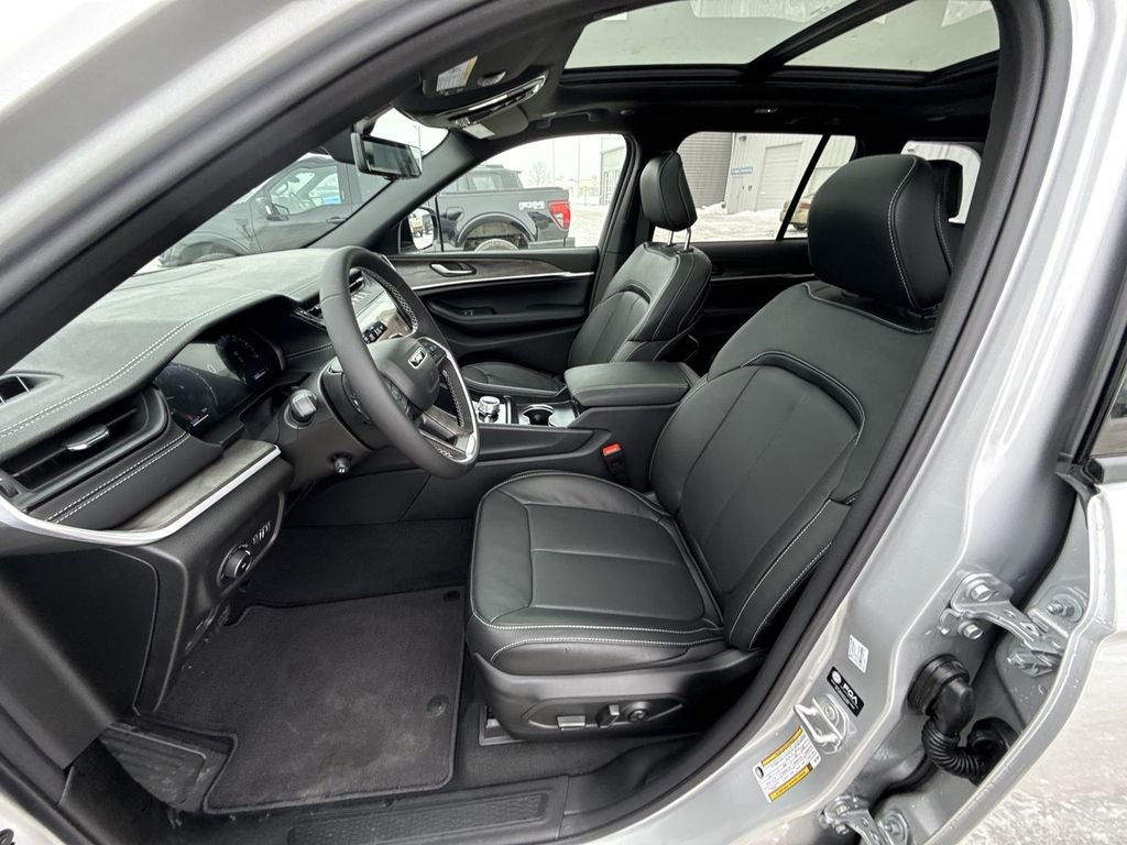 2026 Jeep Grand Cherokee GRAND CHEROKEE LIMITED RESERVE 4X4