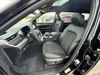 2026 Jeep Grand Cherokee GRAND CHEROKEE L LAREDO ALTITUDE 4X4