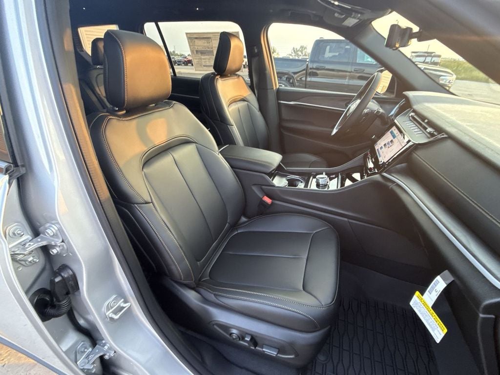 2026 Jeep Grand Cherokee GRAND CHEROKEE L 85TH ANNIVERSARY EDITION 4X4