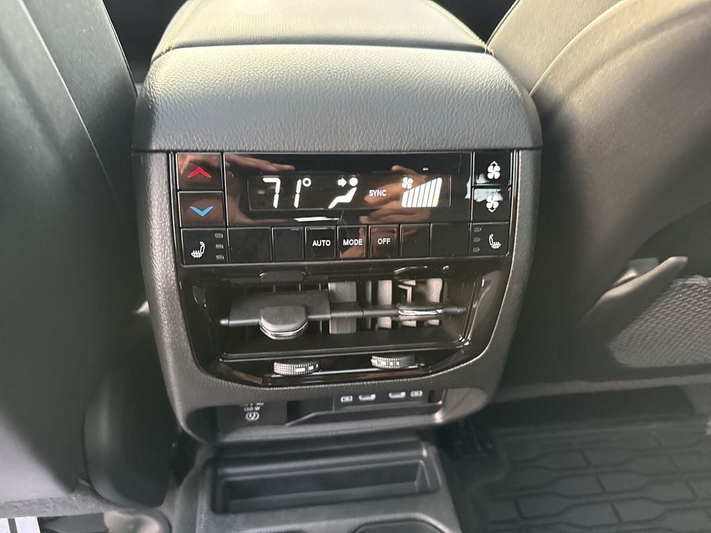 2026 Jeep Grand Cherokee GRAND CHEROKEE L 85TH ANNIVERSARY EDITION 4X4