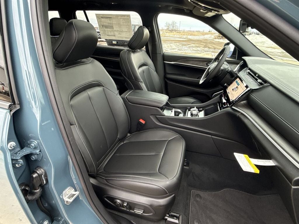 2026 Jeep Grand Cherokee GRAND CHEROKEE L LIMITED 4X4