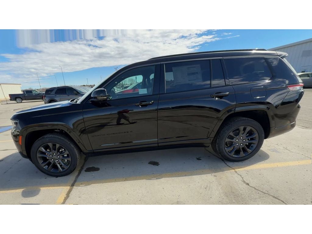 2026 Jeep Grand Cherokee GRAND CHEROKEE L LIMITED RESERVE 4X4