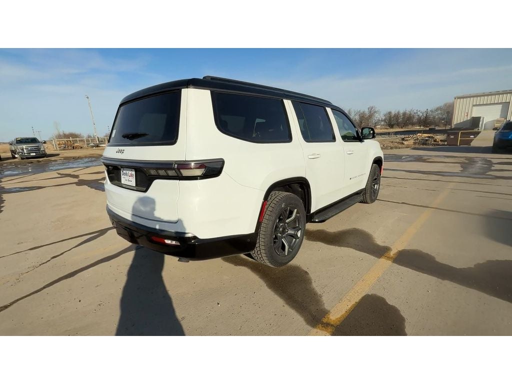 2026 Jeep Grand Wagoneer GRAND WAGONEER UPLAND 4X4