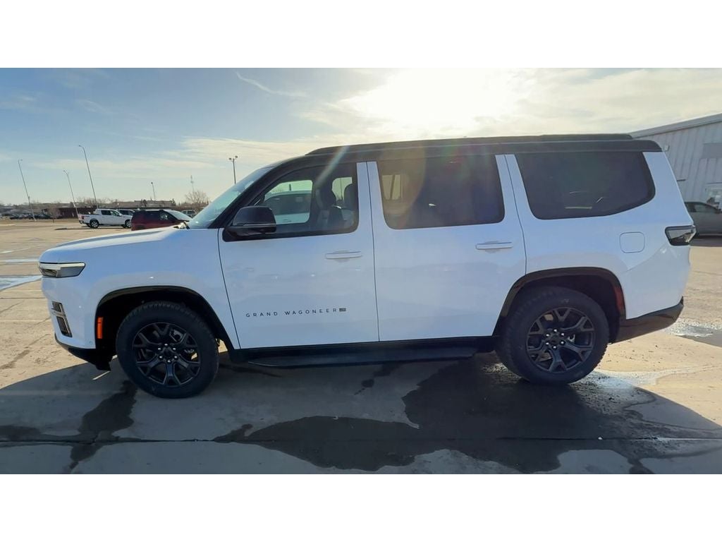 2026 Jeep Grand Wagoneer GRAND WAGONEER UPLAND 4X4