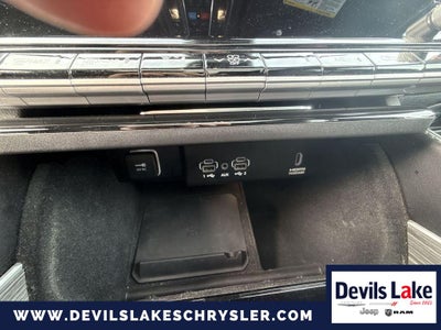 2023 Jeep Wagoneer Series III 4x4