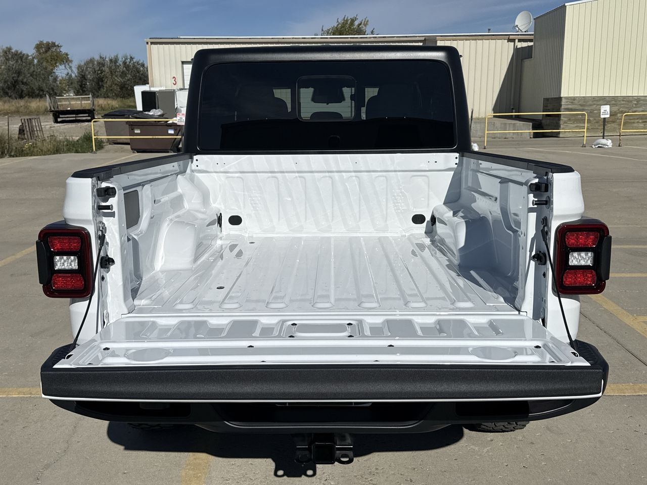 2027 Jeep Gladiator GLADIATOR WILLYS 4X4