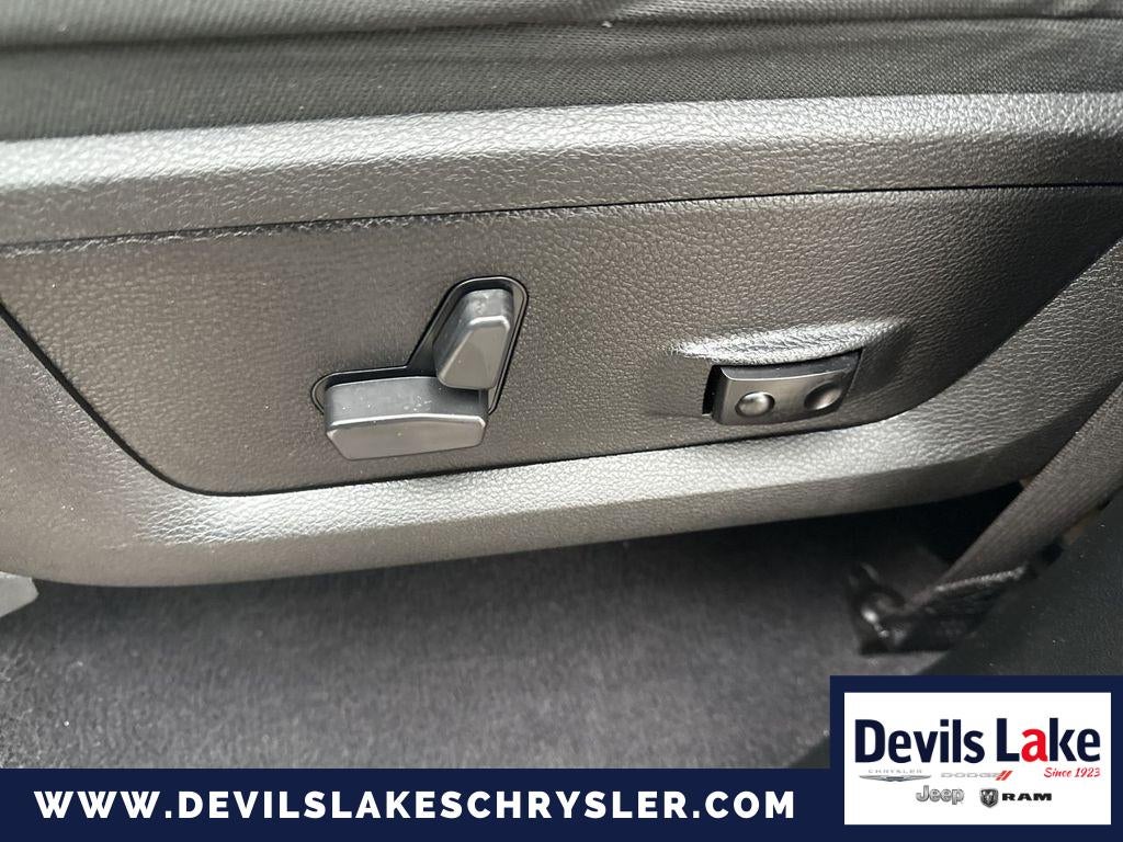 2023 RAM 1500 Classic Warlock Quad Cab 4x4 6'4' Box