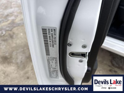 2024 RAM 1500 Classic Warlock Crew Cab 4x4 5'7' Box