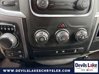 2024 RAM 1500 Classic Warlock Crew Cab 4x4 5'7' Box