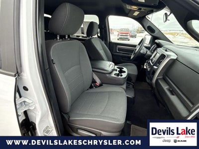 2024 RAM 1500 Classic Warlock Crew Cab 4x4 5'7' Box