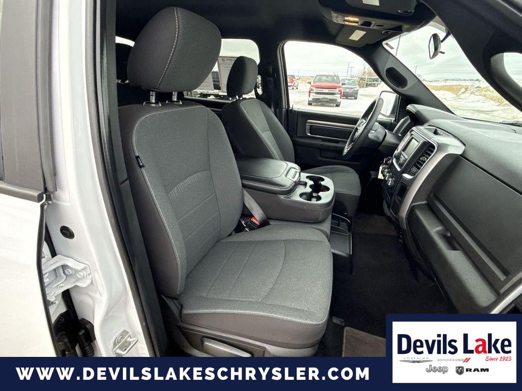 2024 RAM 1500 Classic Warlock Crew Cab 4x4 5'7' Box