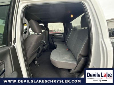 2024 RAM 1500 Classic Warlock Crew Cab 4x4 5'7' Box